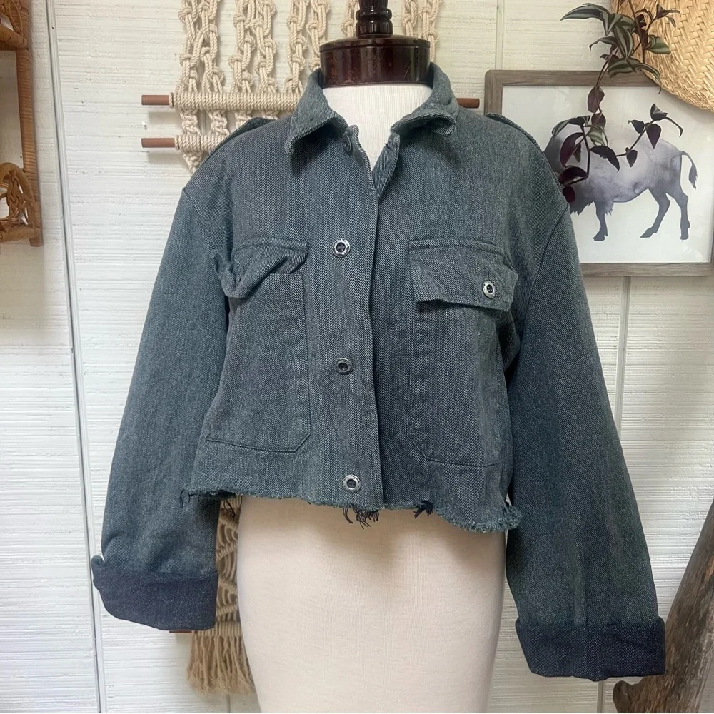Up cycled selvedge denim cropped jacket - Picture 3 of 15